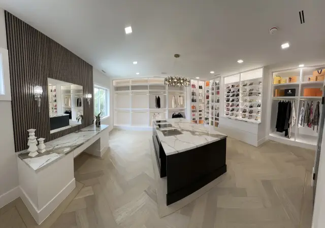 Braesvalley Estate, a SCIP custom home built by Everlasting Homes in Houston, TX — photograph 9 of 13