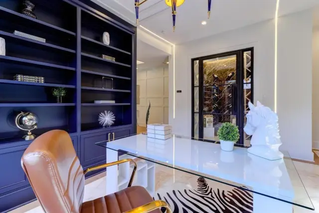 The Georgina, a SCIP custom home built by Everlasting Homes in Houston, TX — photograph 9 of 13