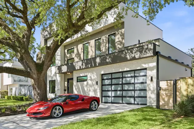 Verdona Villa, a SCIP custom home built by Everlasting Homes in Houston, TX — photograph 1 of 48
